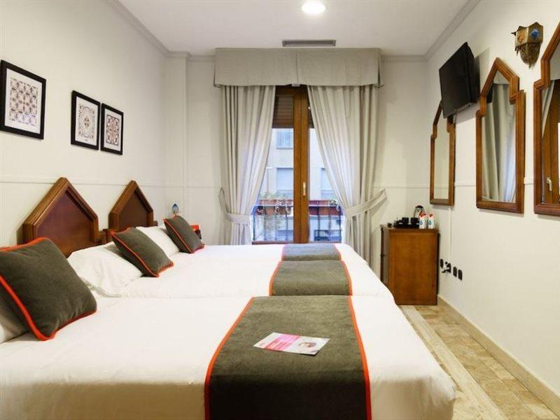 Hotel Boutique Reina Mora Гранада Экстерьер фото