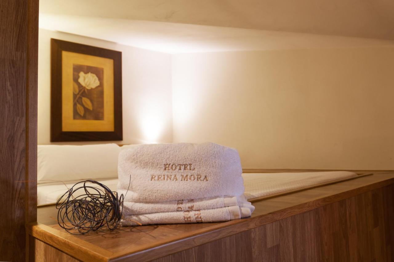 Hotel Boutique Reina Mora Гранада Экстерьер фото