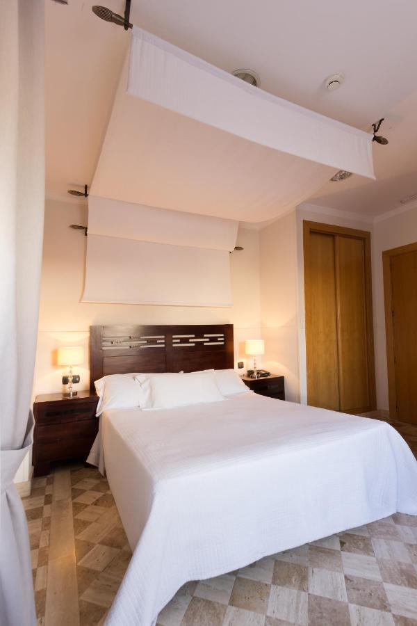 Hotel Boutique Reina Mora Гранада Экстерьер фото