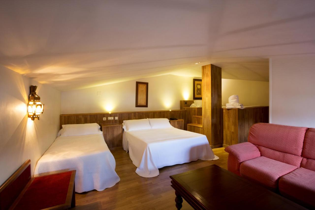 Hotel Boutique Reina Mora Гранада Экстерьер фото