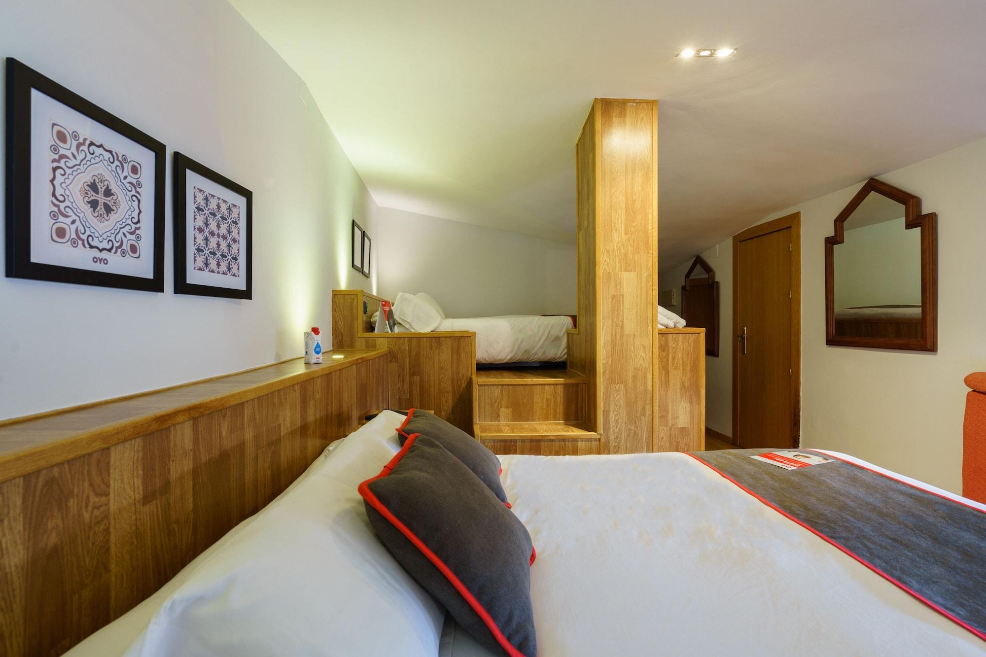Hotel Boutique Reina Mora Гранада Экстерьер фото