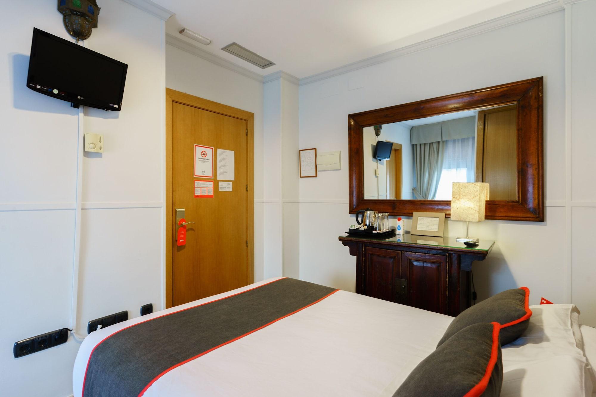 Hotel Boutique Reina Mora Гранада Экстерьер фото