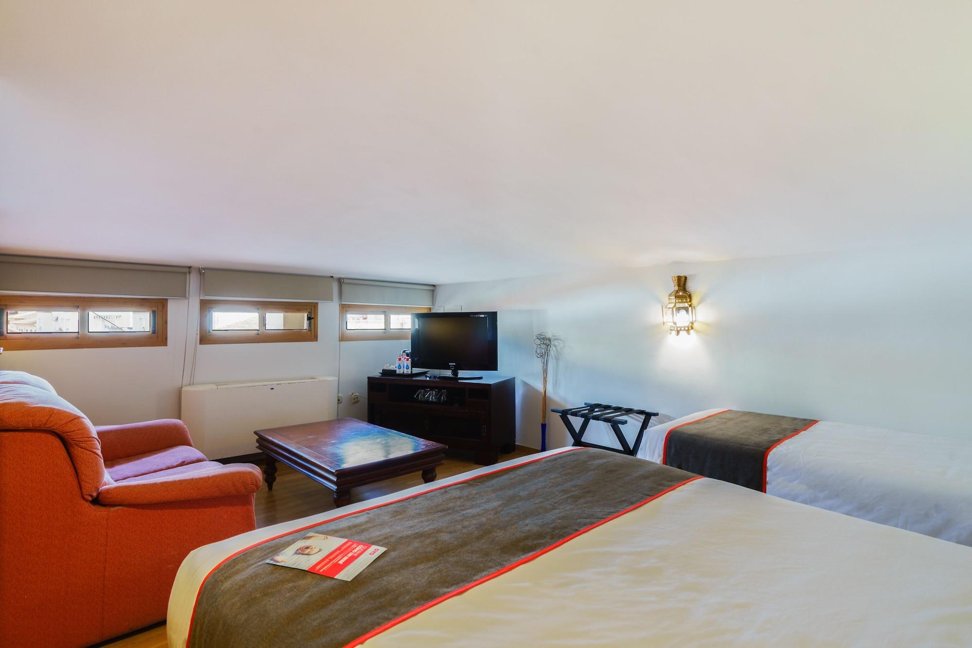 Hotel Boutique Reina Mora Гранада Экстерьер фото