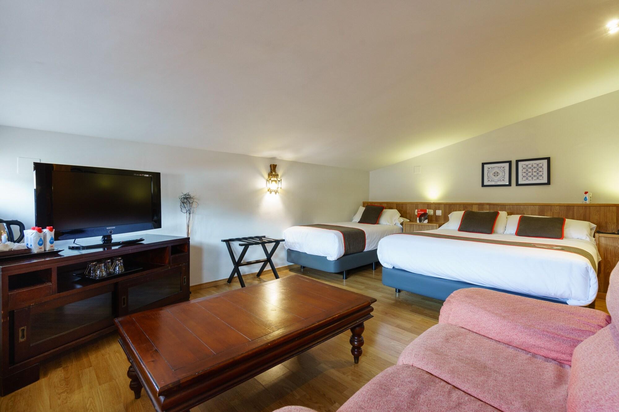 Hotel Boutique Reina Mora Гранада Экстерьер фото