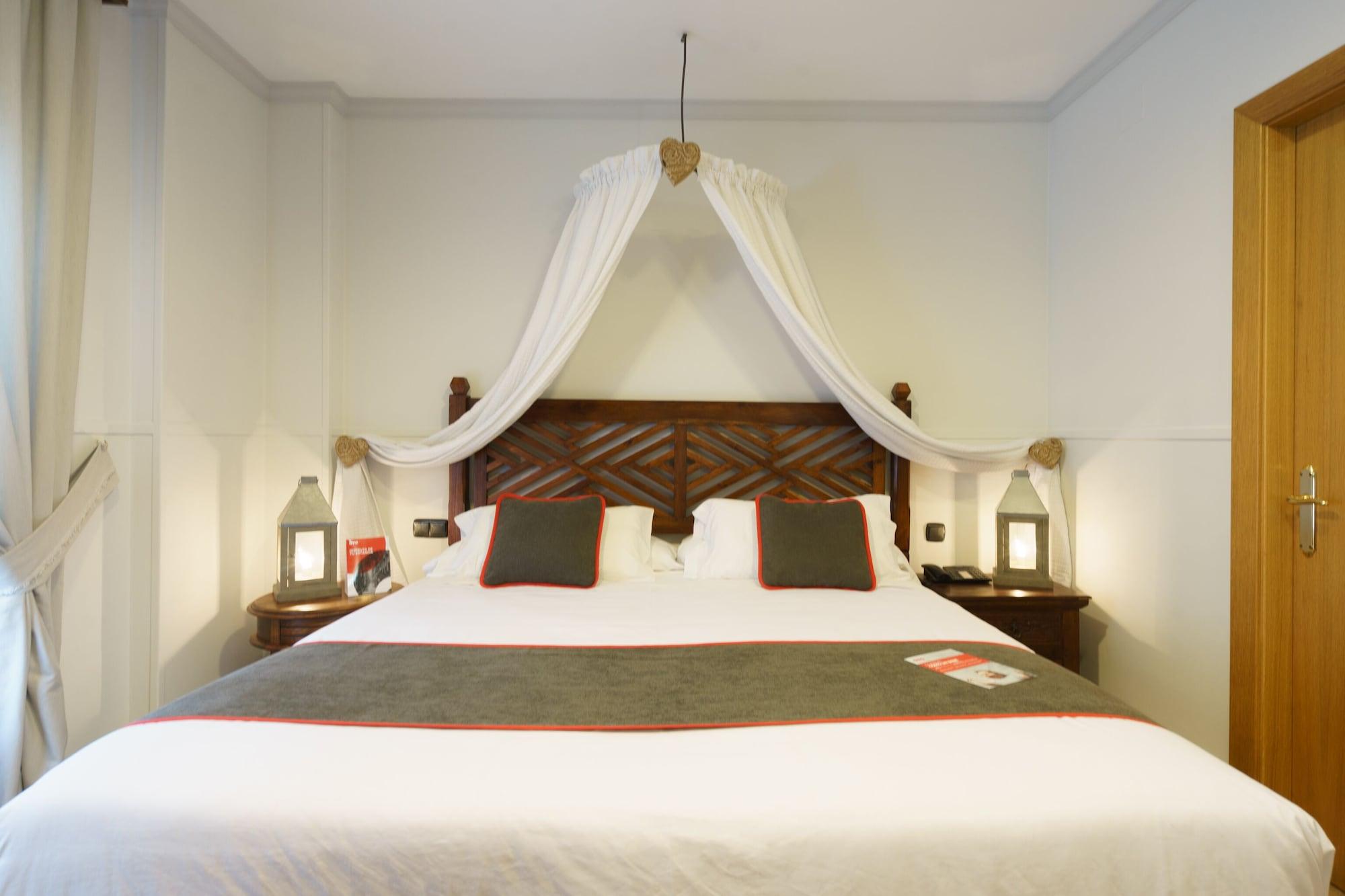 Hotel Boutique Reina Mora Гранада Экстерьер фото
